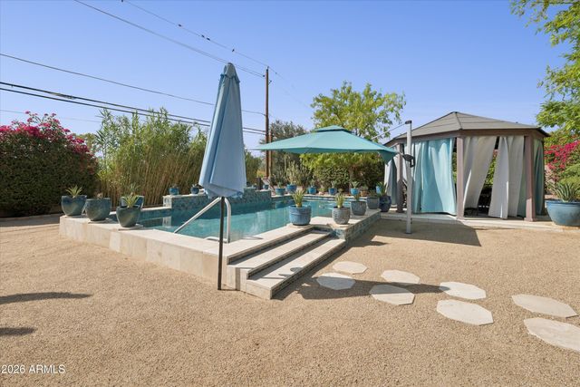 5738 N 24TH Street, Phoenix, AZ 85016