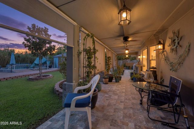 5738 N 24TH Street, Phoenix, AZ 85016
