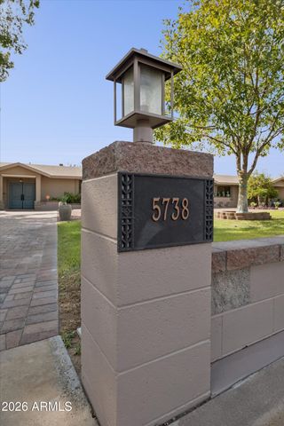 5738 N 24TH Street, Phoenix, AZ 85016