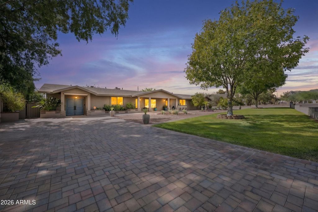 5738 N 24TH Street, Phoenix, AZ 85016 — exterior