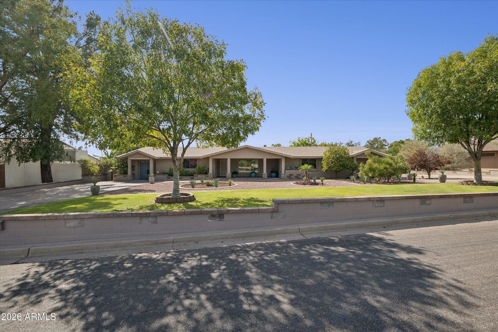 5738 N 24TH Street, Phoenix, AZ 85016 — photo 2