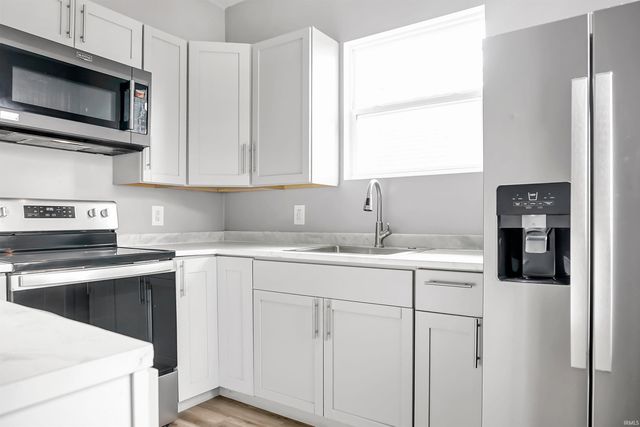 2105 I Street, Bedford, IN 47421