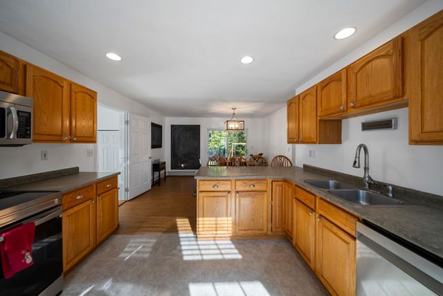 25 Jalen Drive, New Ipswich, NH 03071