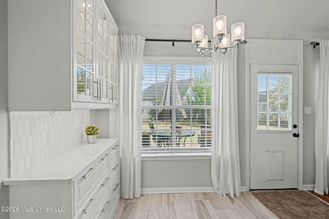 7740 Meadow Ridge Lane, Olive Branch, MS 38654