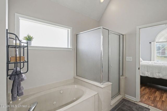 7740 Meadow Ridge Lane, Olive Branch, MS 38654