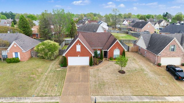 7740 Meadow Ridge Lane, Olive Branch, MS 38654
