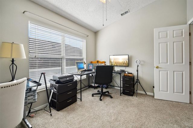 2302 EDMONTON COURT, Clermont, FL 34711