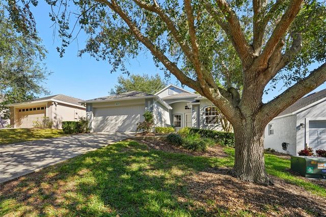 2302 EDMONTON COURT, Clermont, FL 34711