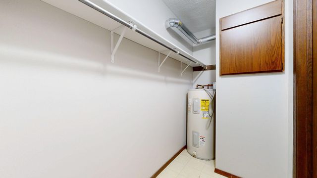 924 21st Avenue S 2, Minneapolis, MN 55404