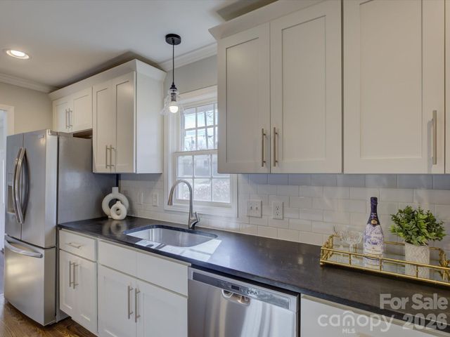 204 Elliott Street W, Fort Mill, SC 29715