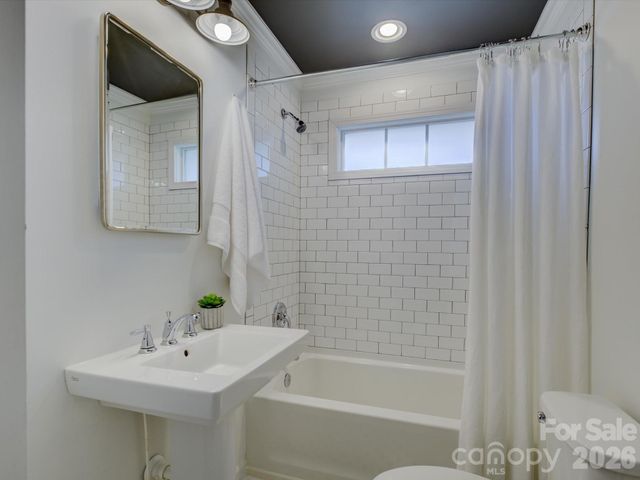 204 Elliott Street W, Fort Mill, SC 29715