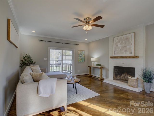 204 Elliott Street W, Fort Mill, SC 29715