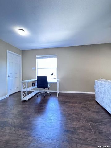 6930 CARIBOU CRK, San Antonio, TX 78244