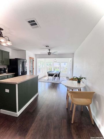 6930 CARIBOU CRK, San Antonio, TX 78244