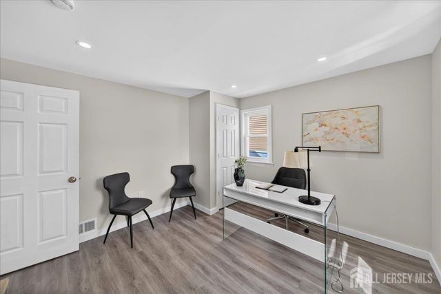 121 Dorothy Street, Carteret, NJ 07008