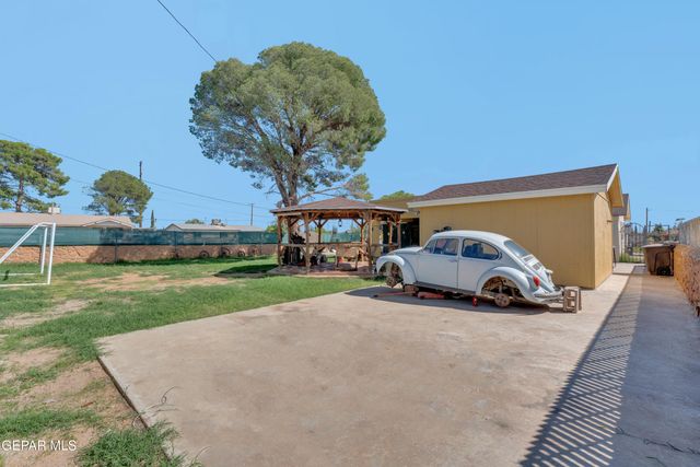 10393 Blythe Drive, El Paso, TX 79924