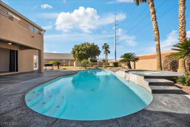 6332 Peggotty Avenue, Las Vegas, NV 89130