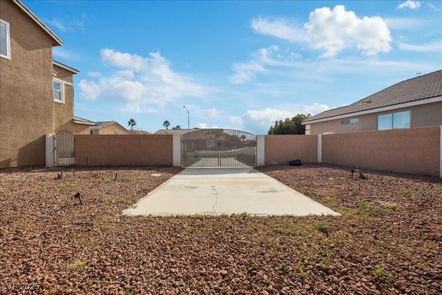 6332 Peggotty Avenue, Las Vegas, NV 89130