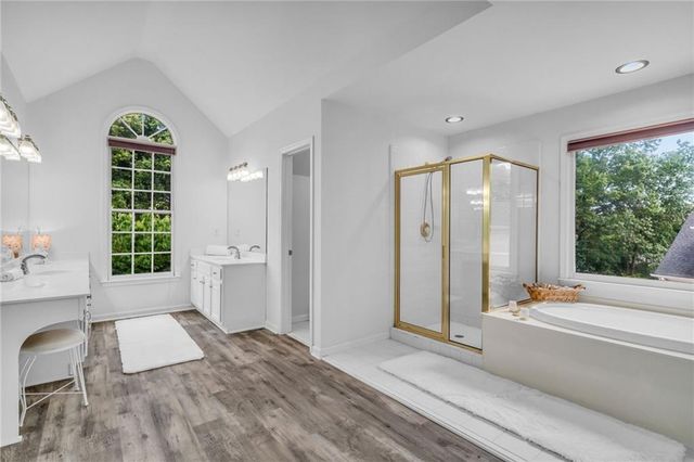 576 Fairway Drive, Woodstock, GA 30189