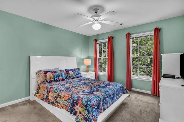 576 Fairway Drive, Woodstock, GA 30189