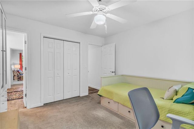 576 Fairway Drive, Woodstock, GA 30189