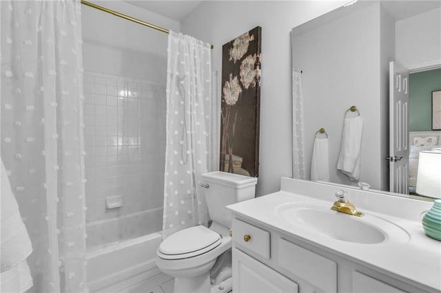 576 Fairway Drive, Woodstock, GA 30189