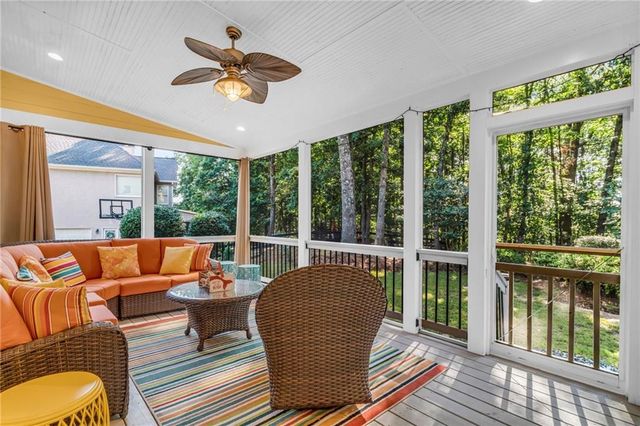 576 Fairway Drive, Woodstock, GA 30189
