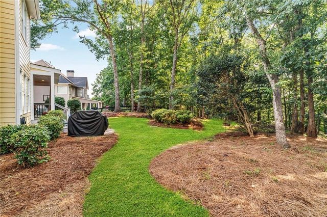 576 Fairway Drive, Woodstock, GA 30189