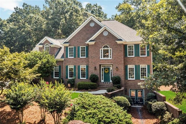 576 Fairway Drive, Woodstock, GA 30189