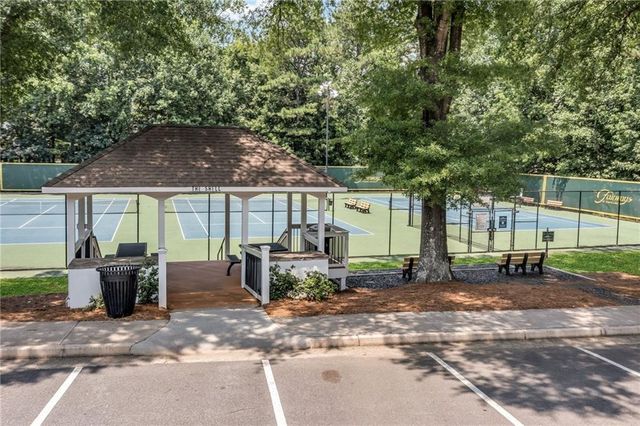 576 Fairway Drive, Woodstock, GA 30189