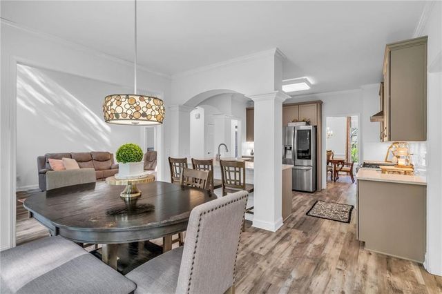 576 Fairway Drive, Woodstock, GA 30189
