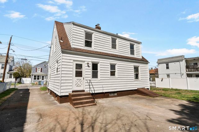 94 Third Street, Hamden, CT 06514