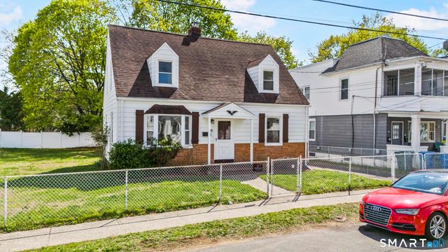 94 Third Street, Hamden, CT 06514