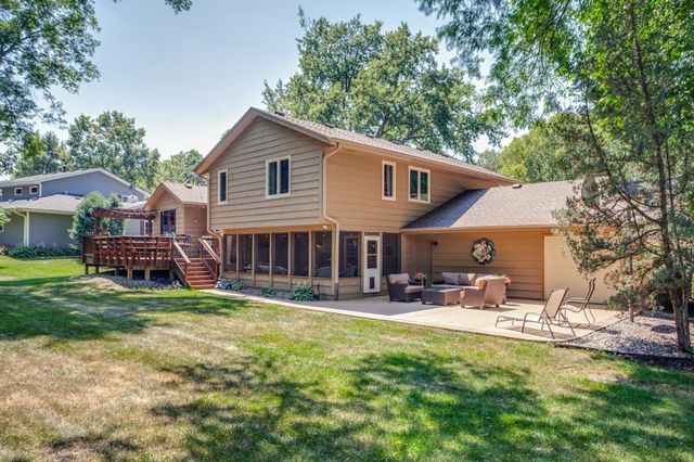 1395 Farmdale Road, Mendota Heights, MN 55118