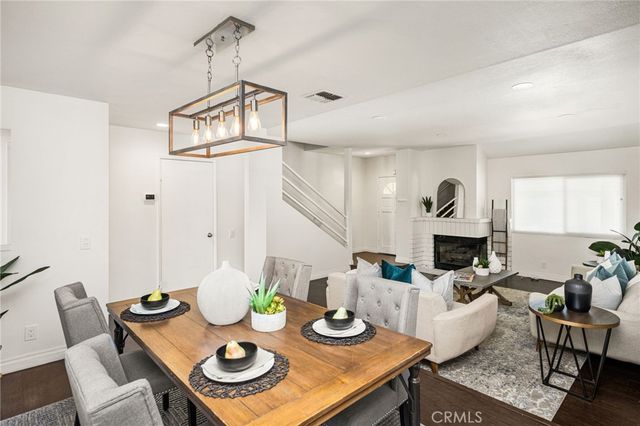 621 W Fletcher 24, Orange, CA 92865