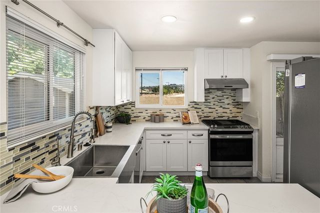 621 W Fletcher 24, Orange, CA 92865