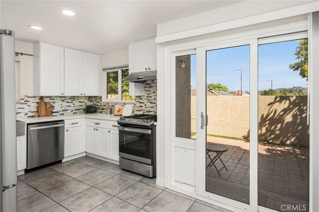 621 W Fletcher 24, Orange, CA 92865
