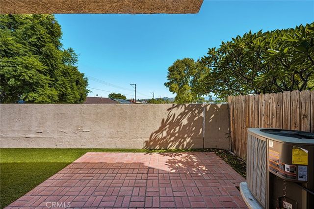 621 W Fletcher 24, Orange, CA 92865