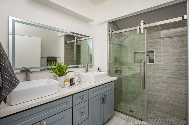 621 W Fletcher 24, Orange, CA 92865