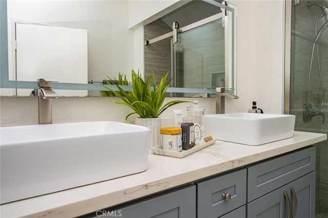 621 W Fletcher 24, Orange, CA 92865
