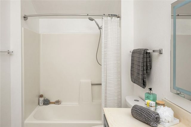 621 W Fletcher 24, Orange, CA 92865