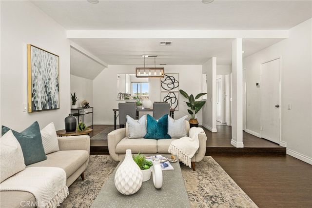 621 W Fletcher 24, Orange, CA 92865