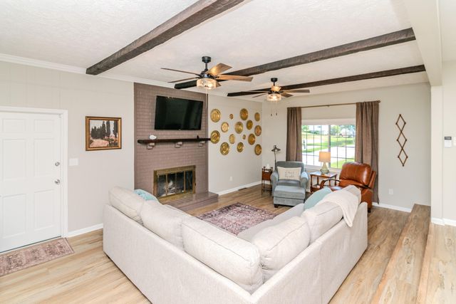 23 Windridge Drive, Winchester, KY 40391