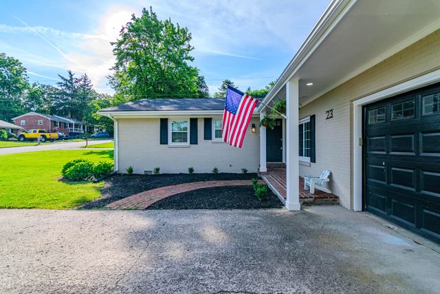 23 Windridge Drive, Winchester, KY 40391