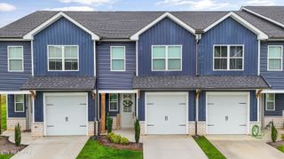 4828 Moon Lake Lane, Knoxville, TN 37918