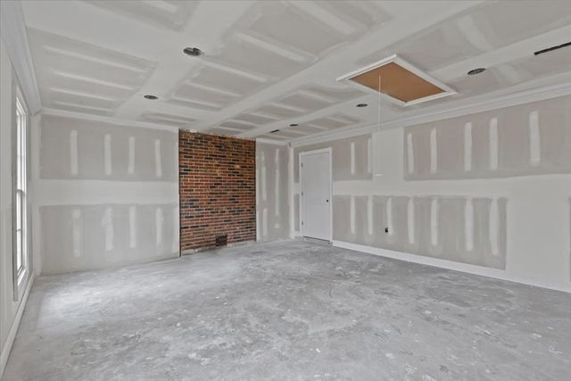 305 County Road 1, Dothan, AL 36303