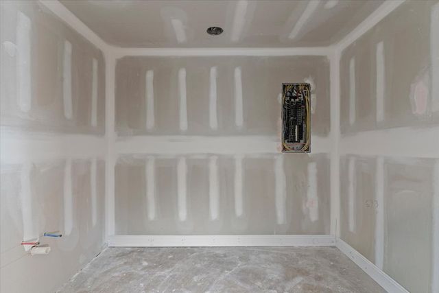 305 County Road 1, Dothan, AL 36303