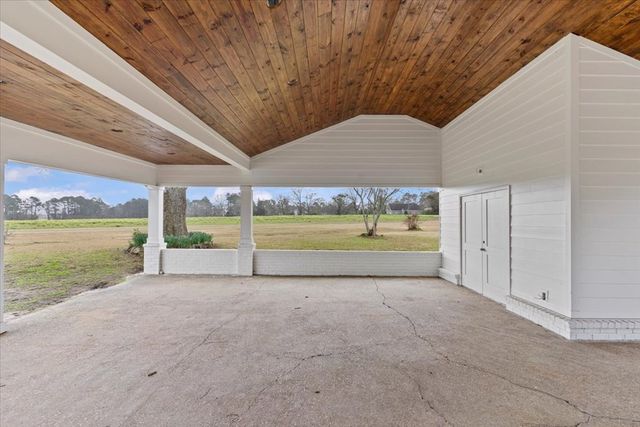 305 County Road 1, Dothan, AL 36303