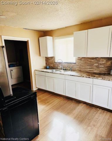 9509 Sylvia Street, Taylor, MI 48180