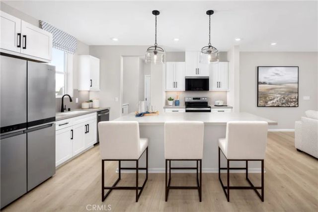 29489 Encelia Lane, Winchester, CA 92596